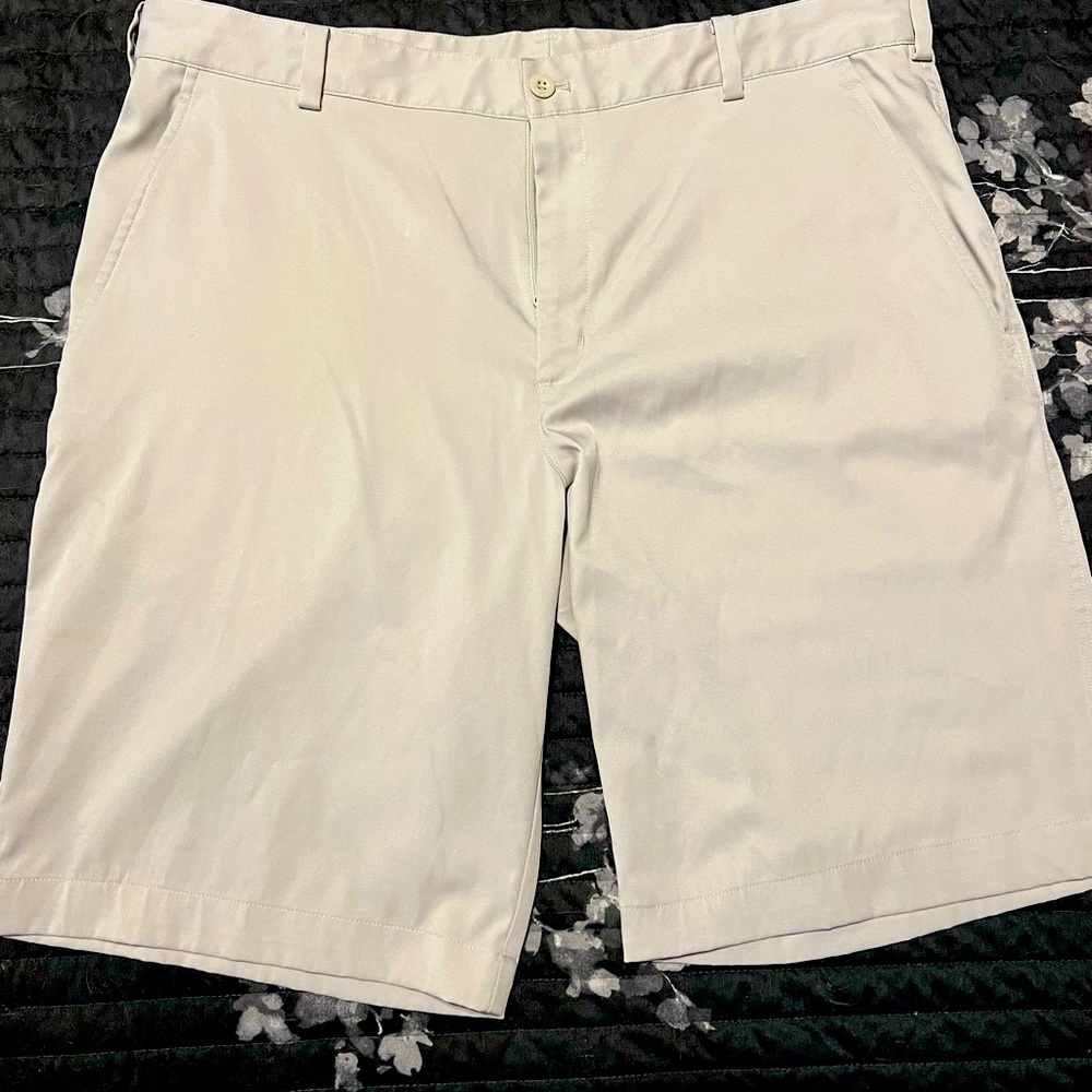 Nike golf shorts